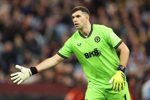 大马丁：对阵巴黎的比赛会很激烈，我已经习惯了法国球迷的羞辱