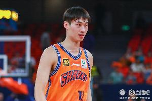 必一运动-媒体人：戴昊将在未来两个赛季被上海男篮租借至宁波队