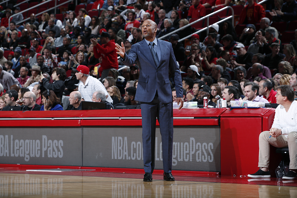 必一运动全站app-布莱恩-肖自述生涯早期年薪仅15万 转型教练后被球员质疑如何维持生计