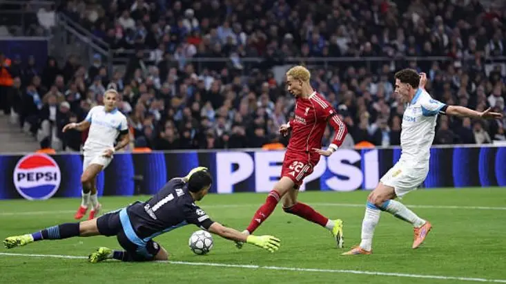 埃基蒂克本场数据：1次关键传球，错失1次良机，7对抗3成功