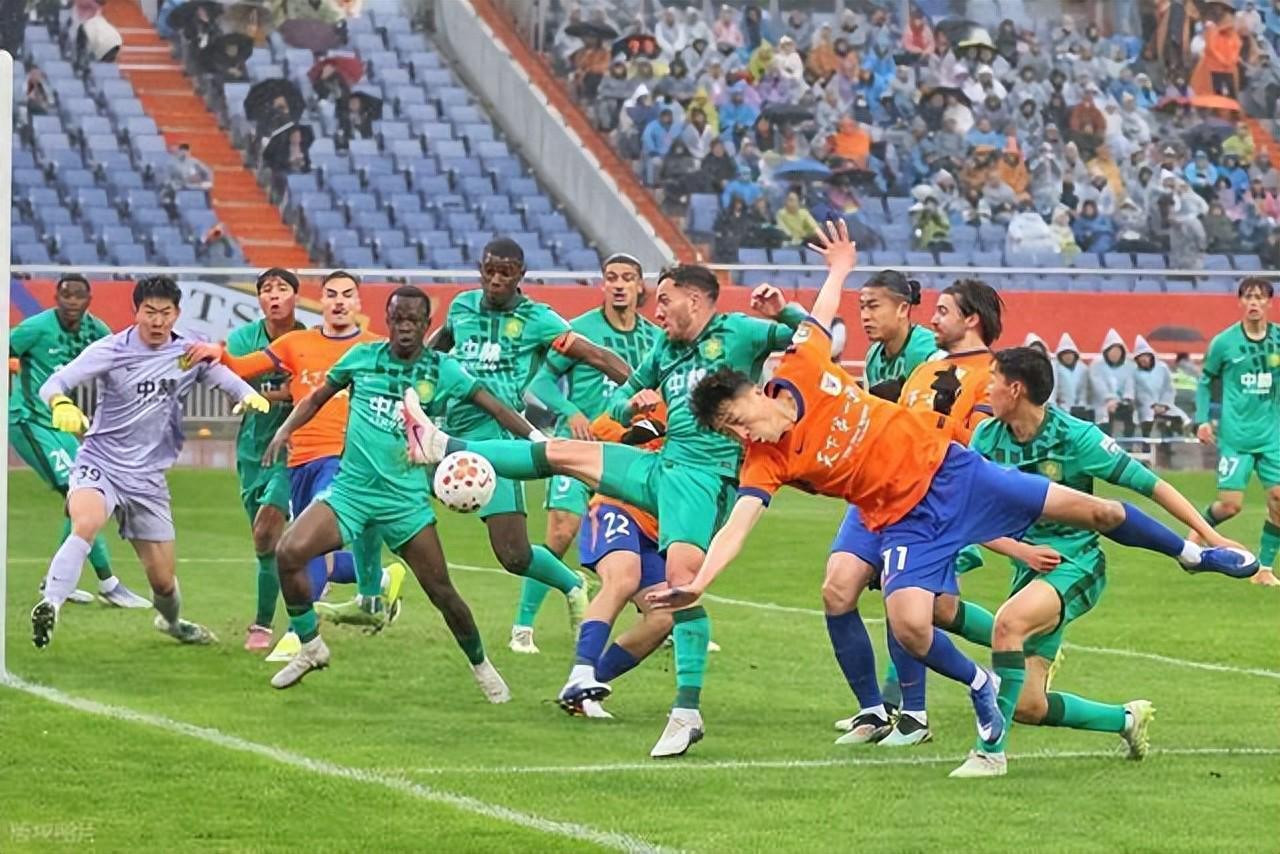 泰山队赛后评分,克雷桑连场最高分,瓦科全场最低分,勉强及格