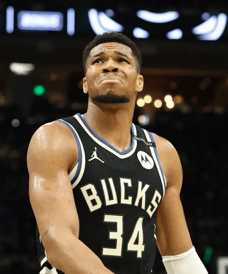 美记：篮网将于今年夏天再次去追求扬尼斯-阿德托昆博